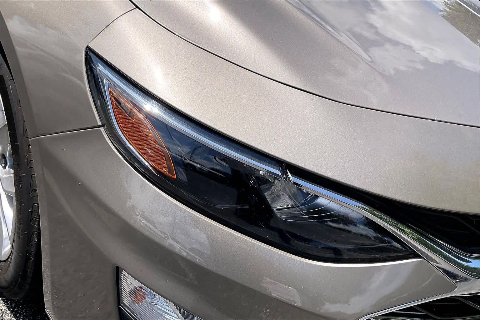 Used 2022 Mineral Gray Metallic Chevrolet LT image 27