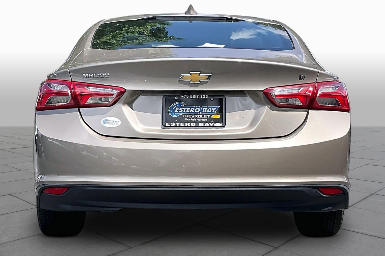 Used 2022 Mineral Gray Metallic Chevrolet LT image 5