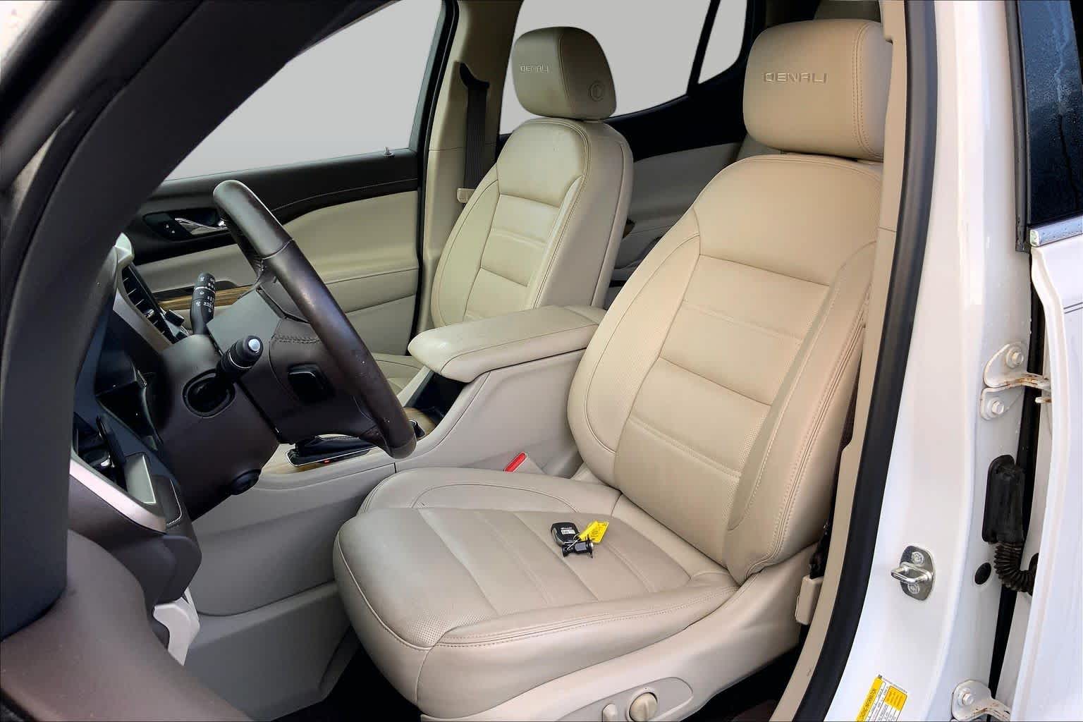 Pre-Owned 2019 GMC Acadia Denali