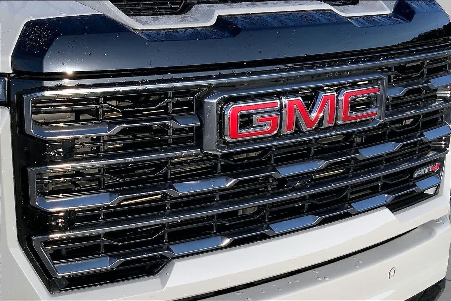 Used 2025 Thunderstorm Gray GMC AT4 image 29