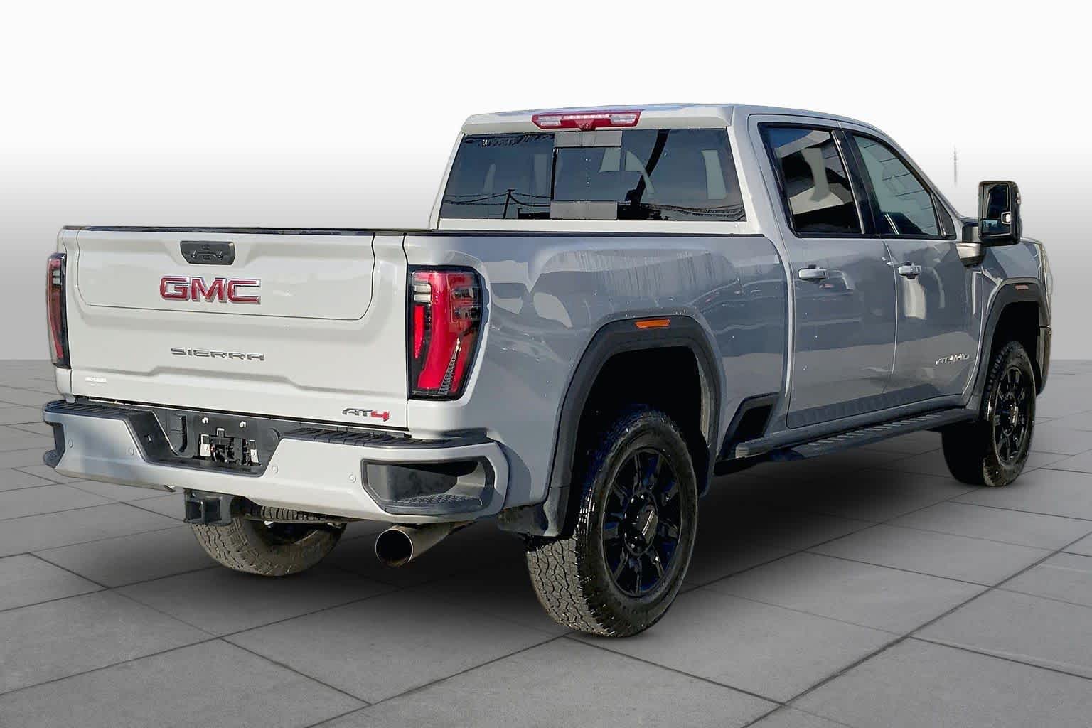 Used 2025 Thunderstorm Gray GMC AT4 image 13