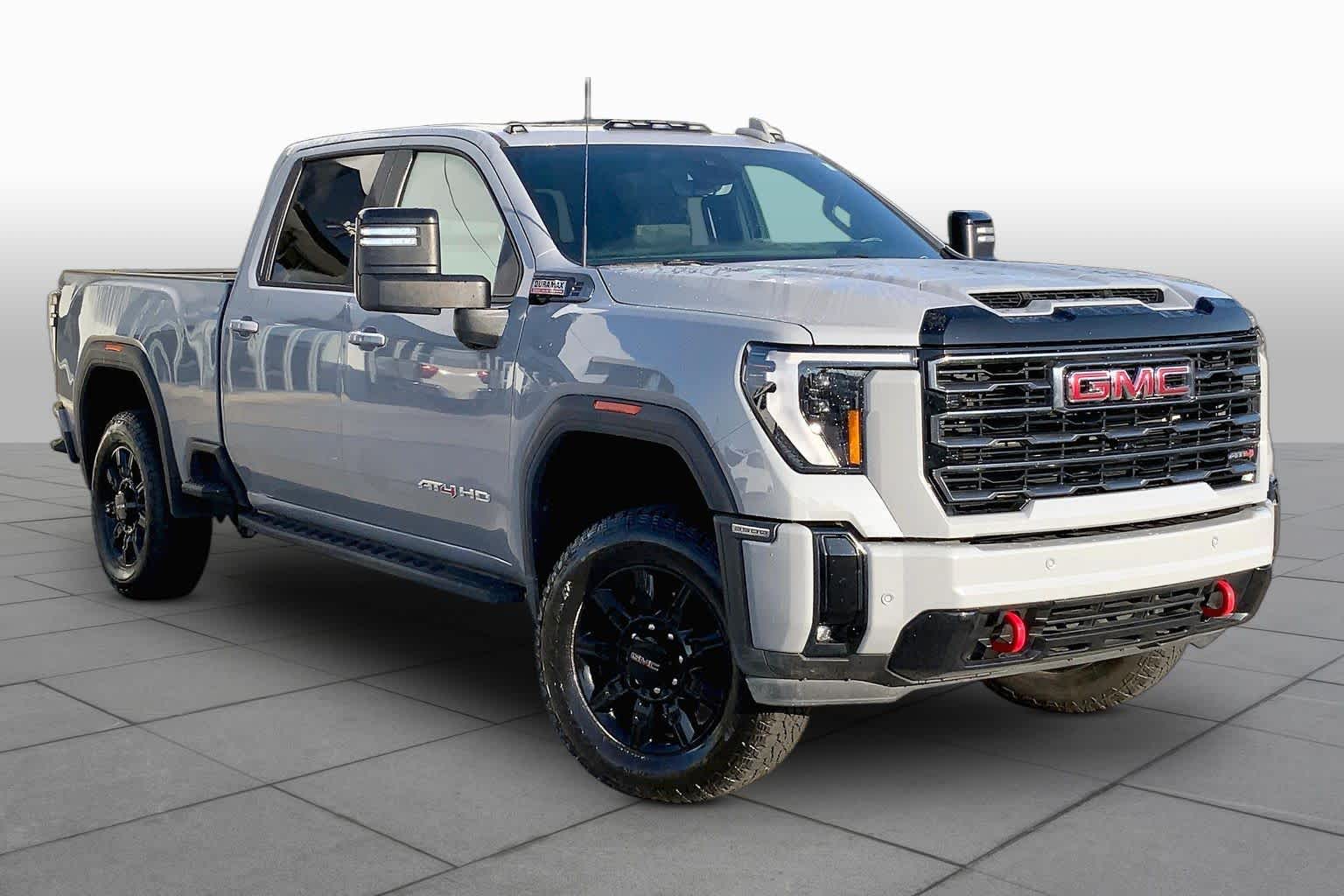 Used 2025 Thunderstorm Gray GMC AT4 image 3