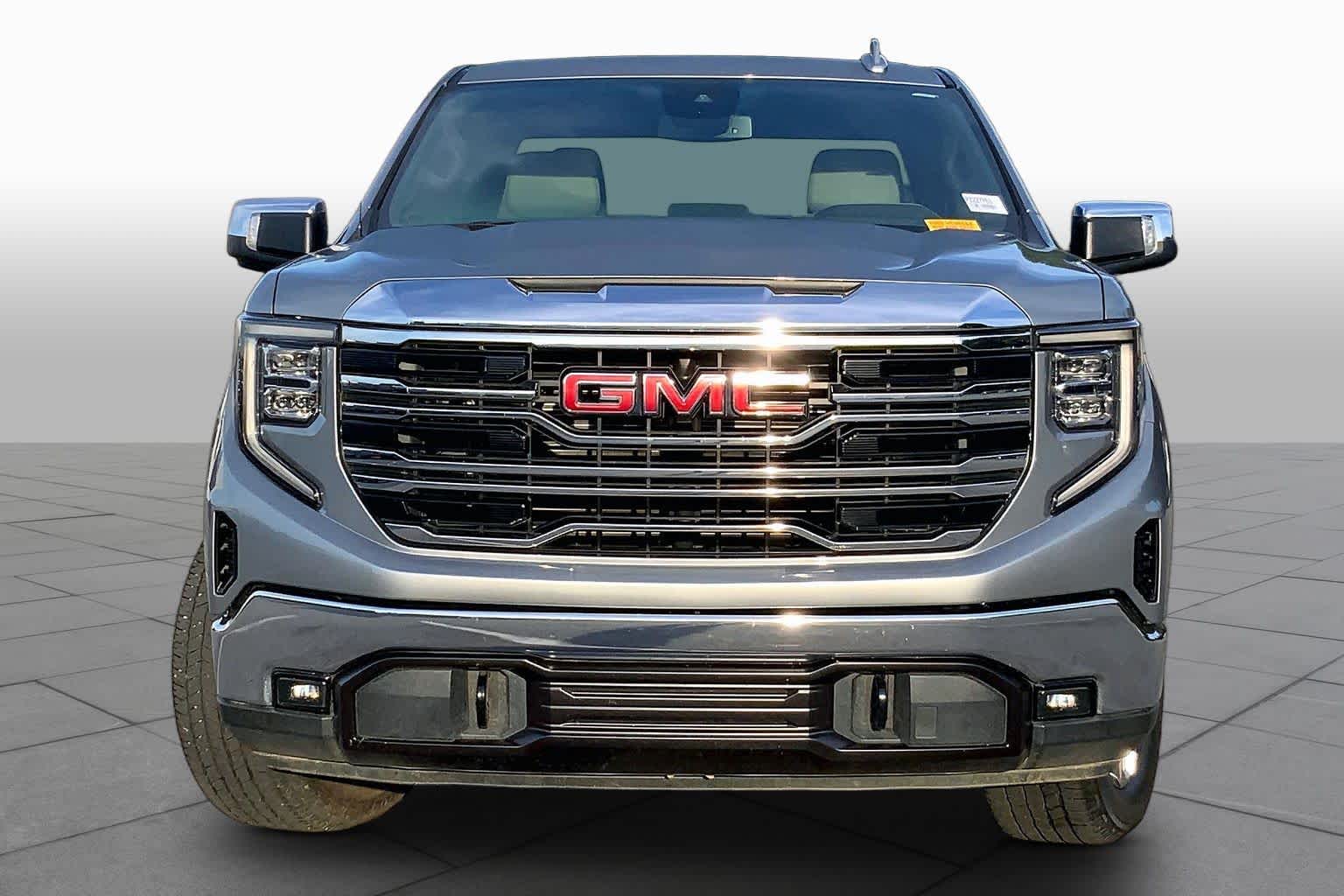 Pre-Owned 2023 GMC Sierra 1500 SLT