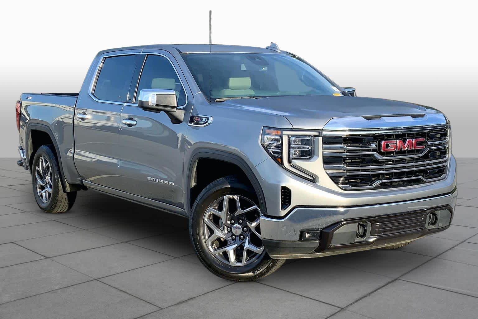 Pre-Owned 2023 GMC Sierra 1500 SLT