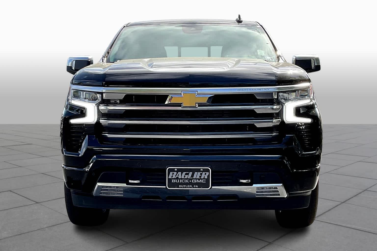 Pre-Owned 2023 Chevrolet Silverado 1500 High Country