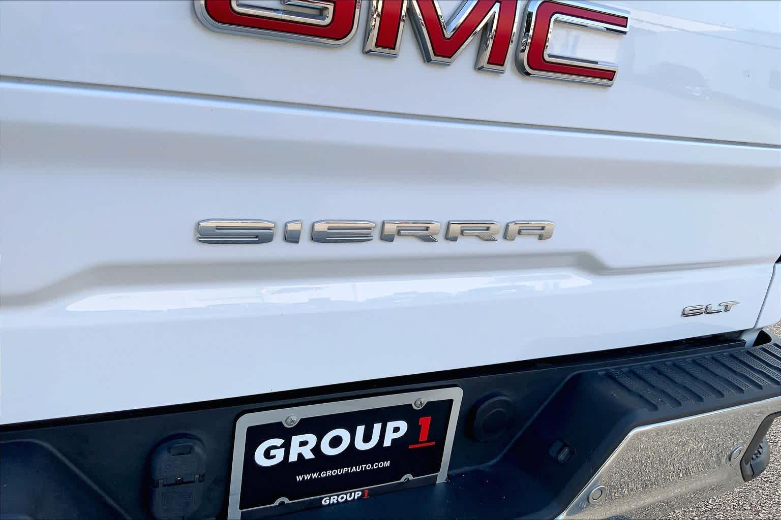 Used 2020 SUMMIT WHITE GMC SLT image 29