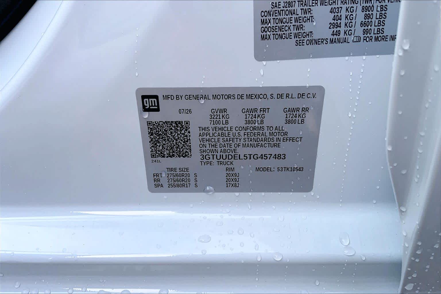 New 2026 Glacier White Tricoat GMC SLT image 15