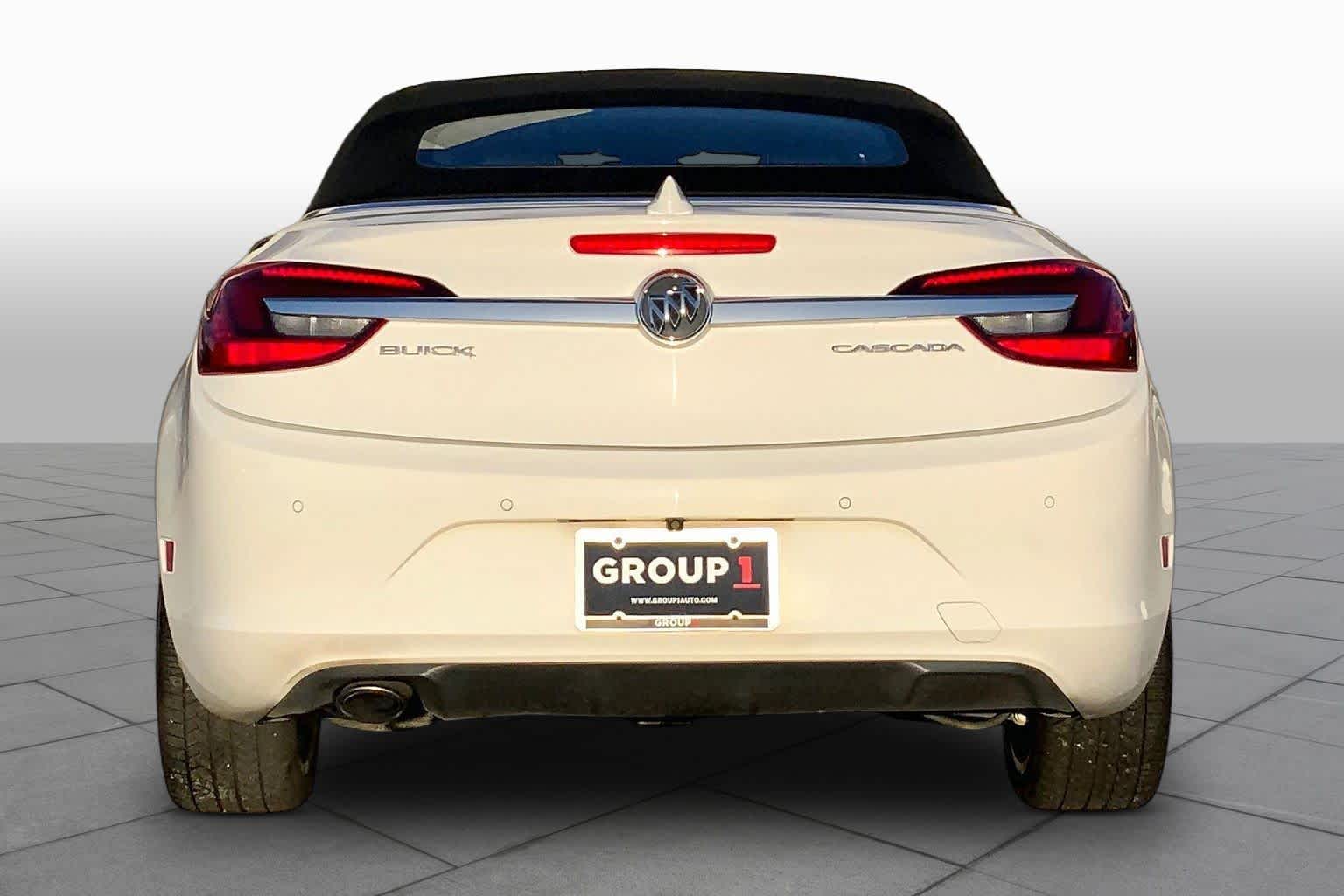 Pre-Owned 2016 Buick Cascada NA