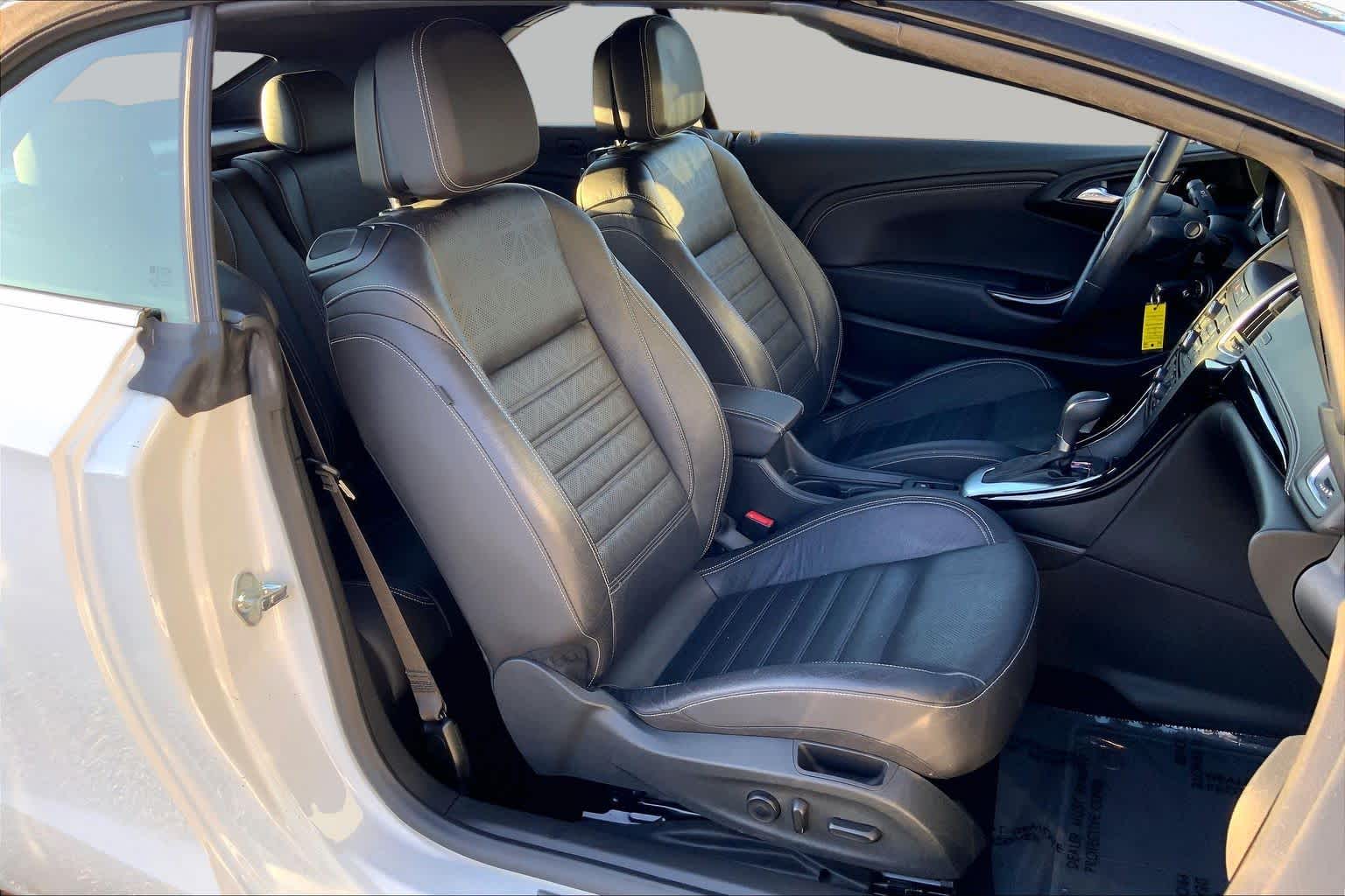 Pre-Owned 2016 Buick Cascada NA