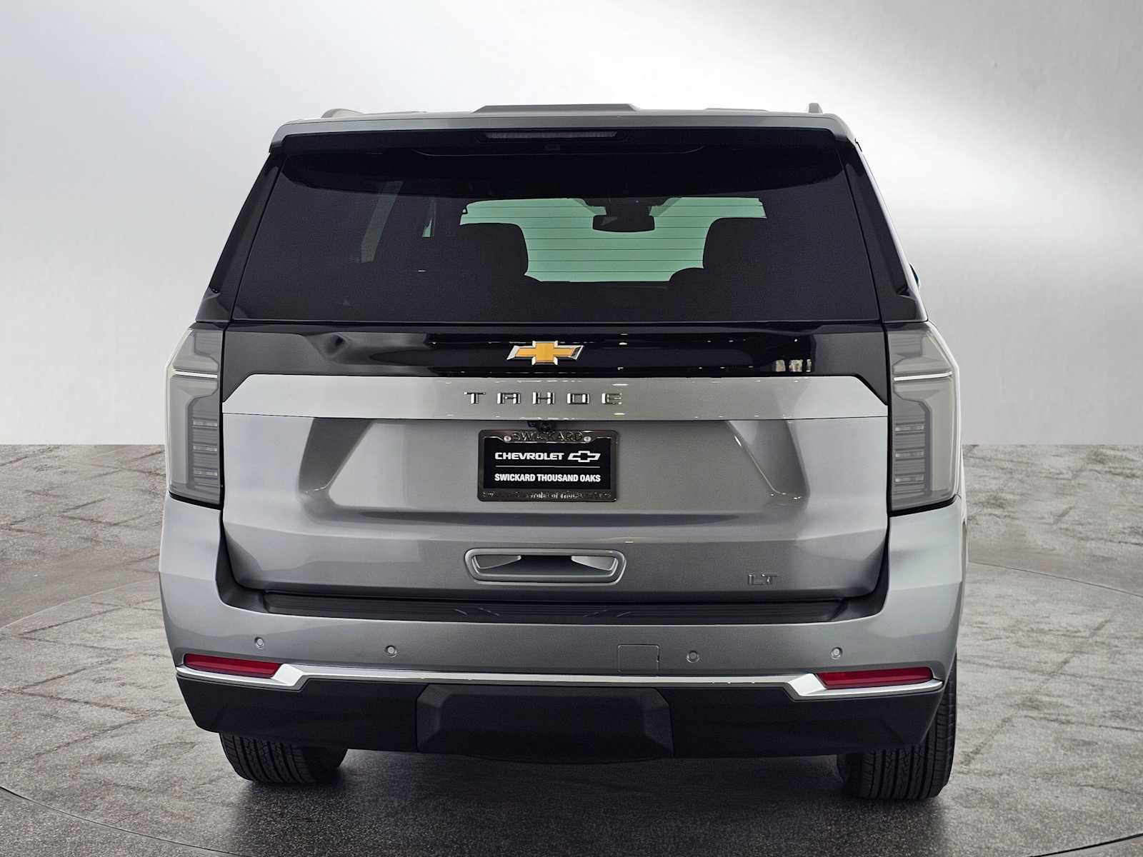 View vehicle photo 4