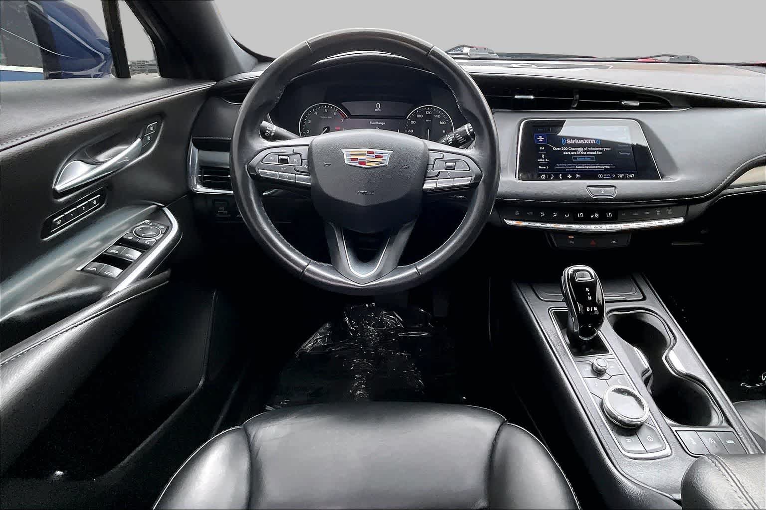 View vehicle photo 5