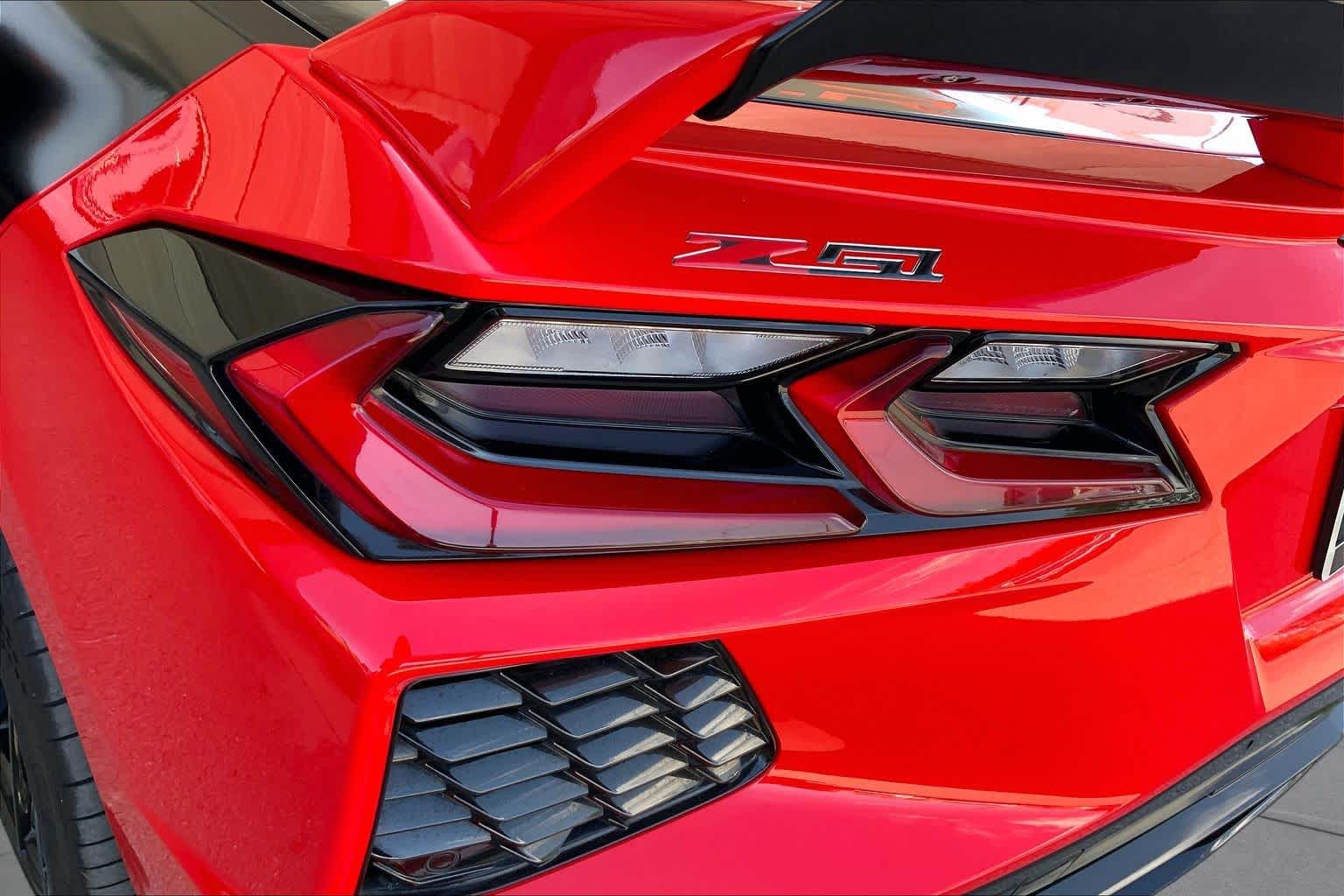 Used 2021 TORCH RED Chevrolet 2LT image 25