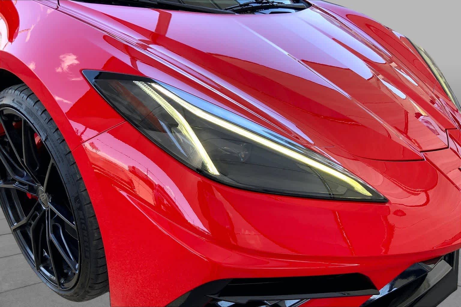 Used 2021 TORCH RED Chevrolet 2LT image 24