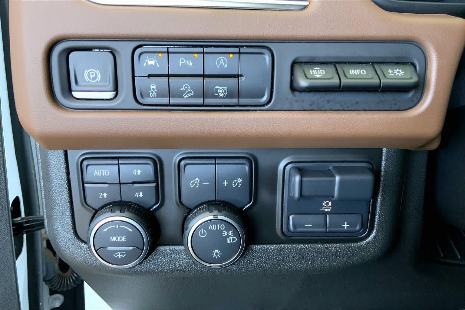 Used 2024 Iridescent Pearl Tricoat Chevrolet High Country image 36