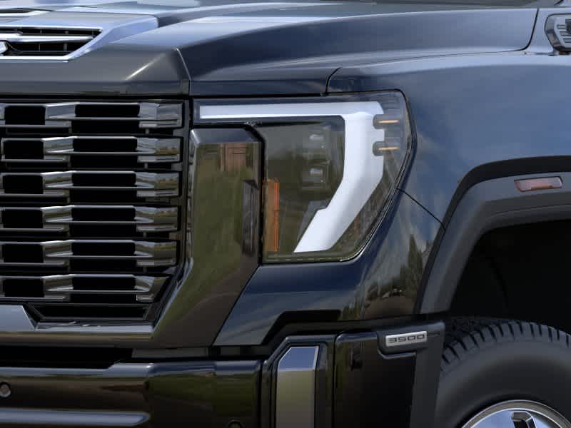 2026 GMC Sierra 3500HD Denali Ultimate - Photo 10