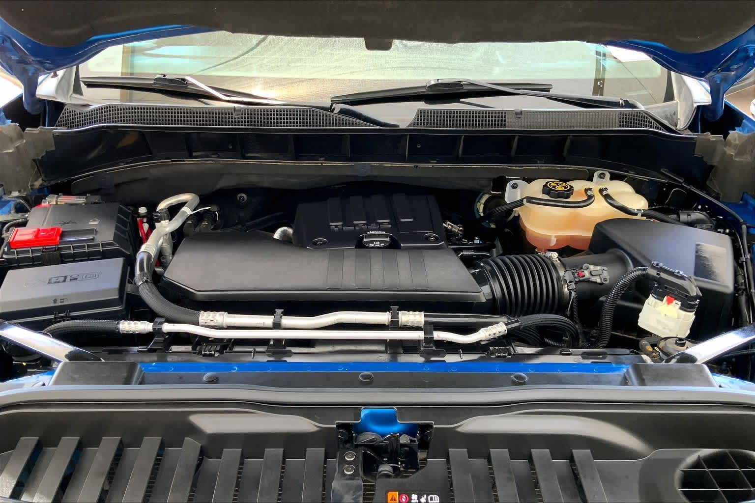Used 2022 GLACIER BLUE METALLIC Chevrolet LT image 32