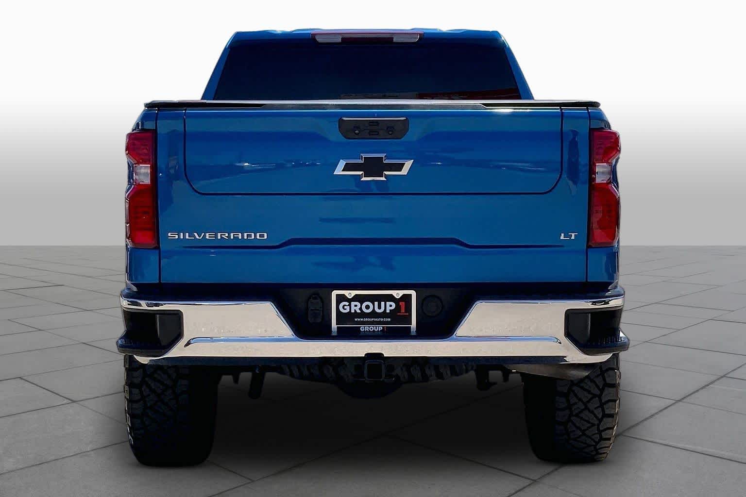 Used 2022 GLACIER BLUE METALLIC Chevrolet LT image 5
