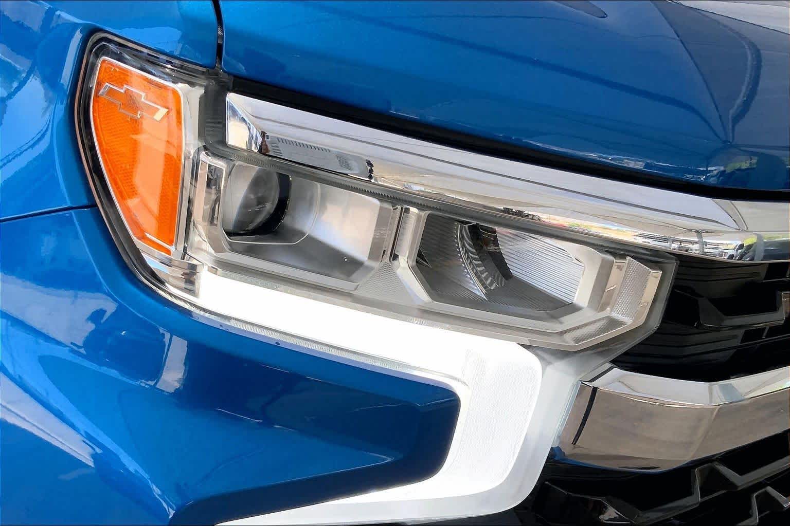 Used 2022 GLACIER BLUE METALLIC Chevrolet LT image 28