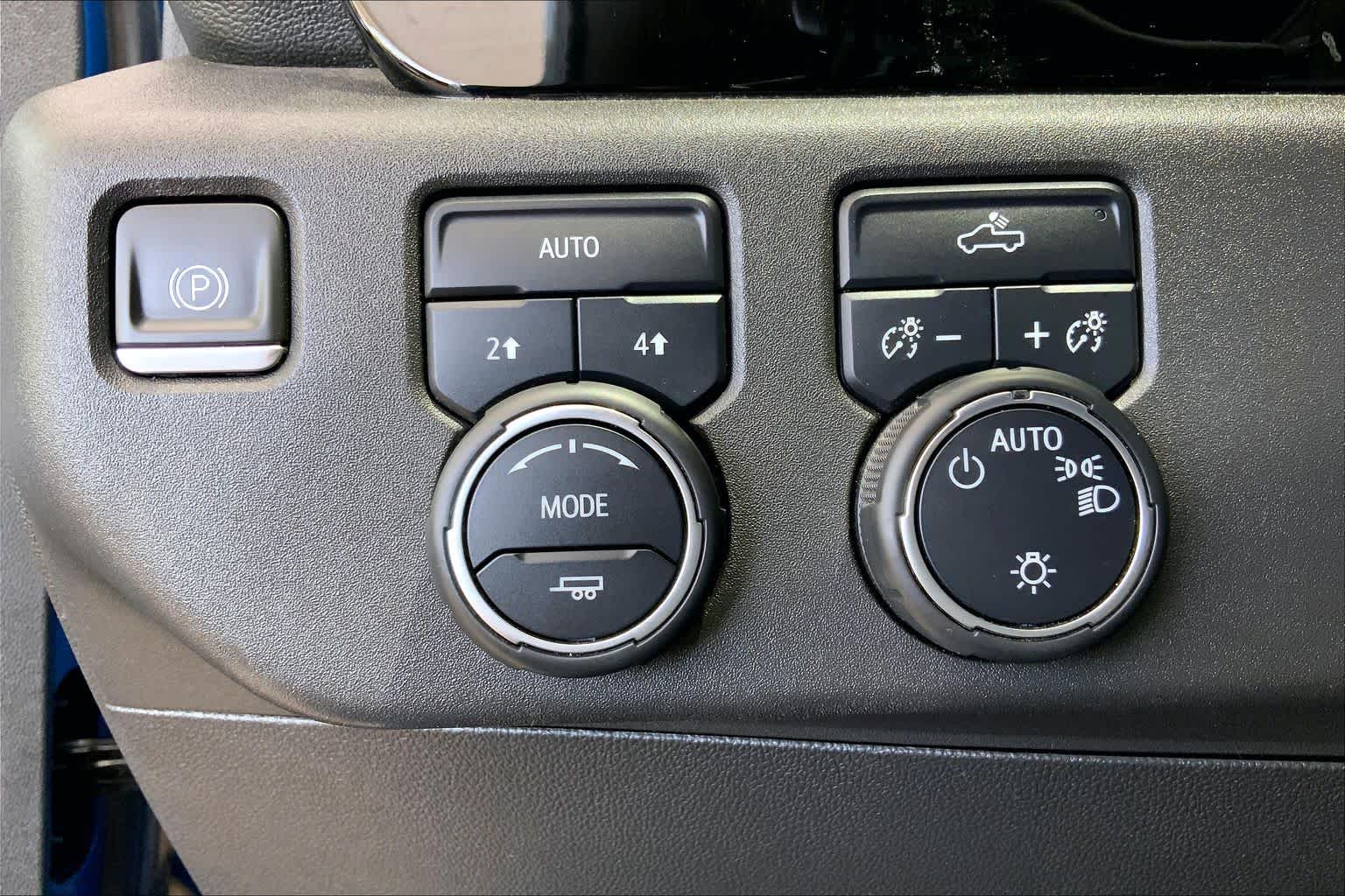 Used 2022 GLACIER BLUE METALLIC Chevrolet LT image 36