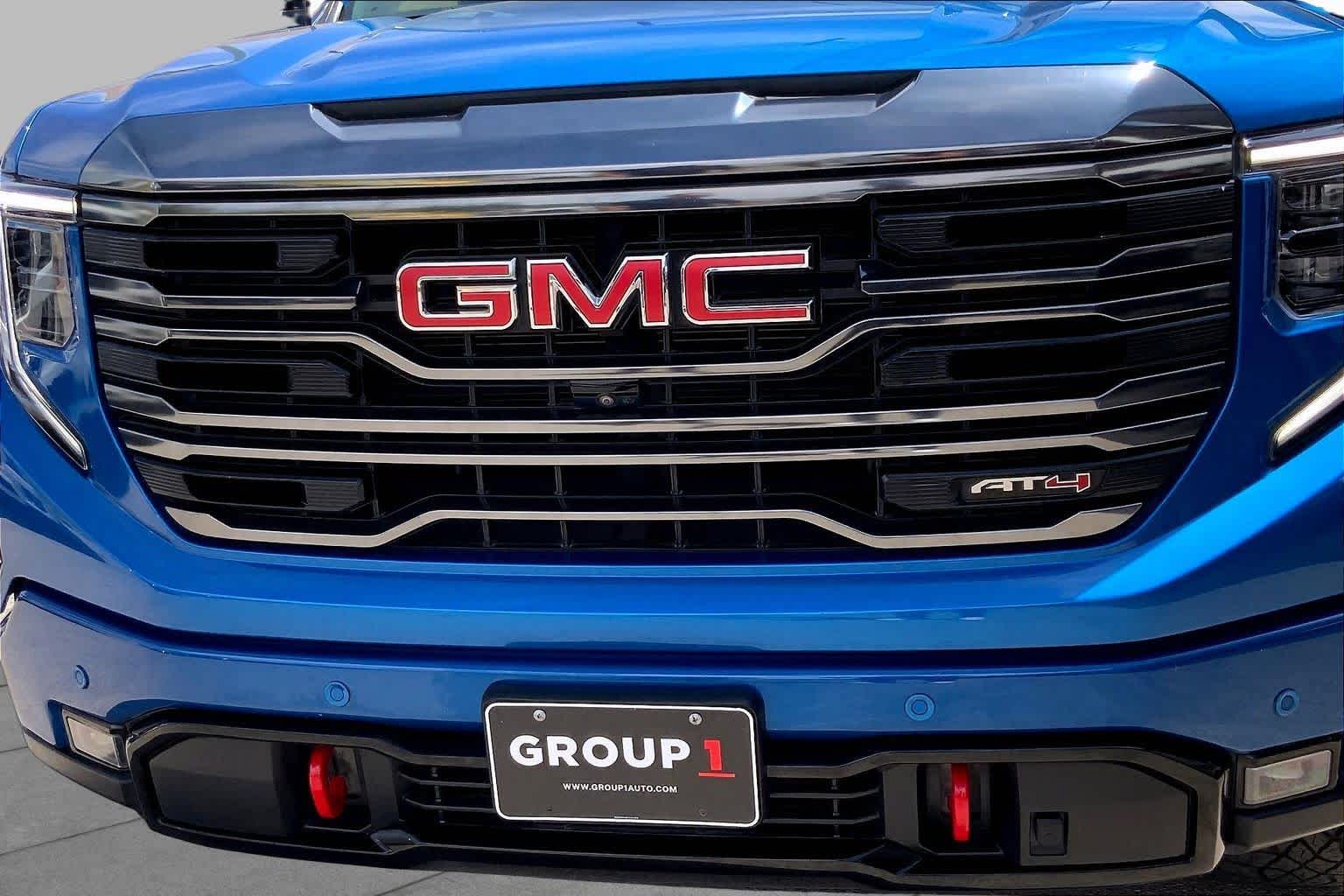 Used 2023 Dynamic Blue Metallic GMC AT4 image 30