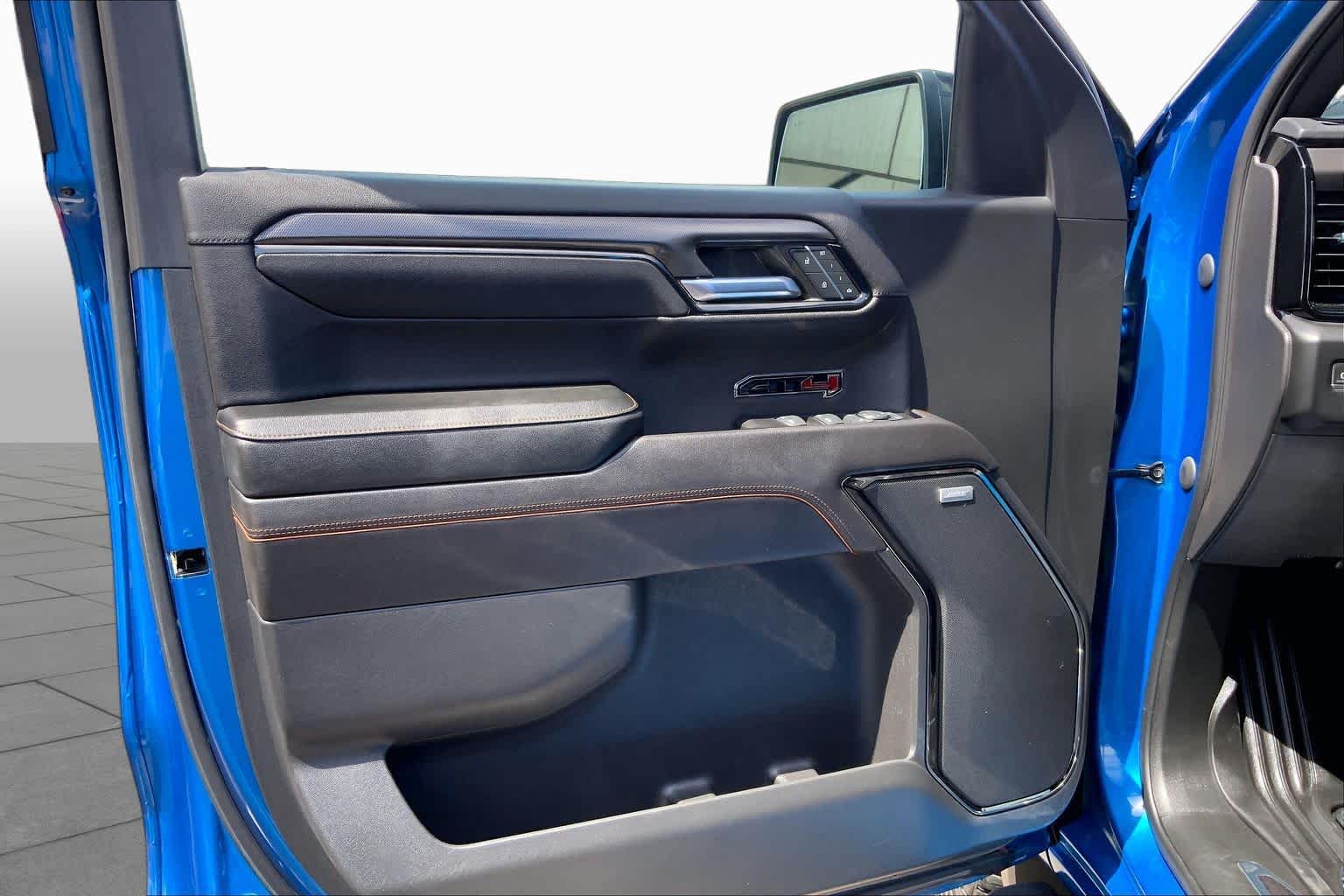 Used 2023 Dynamic Blue Metallic GMC AT4 image 22