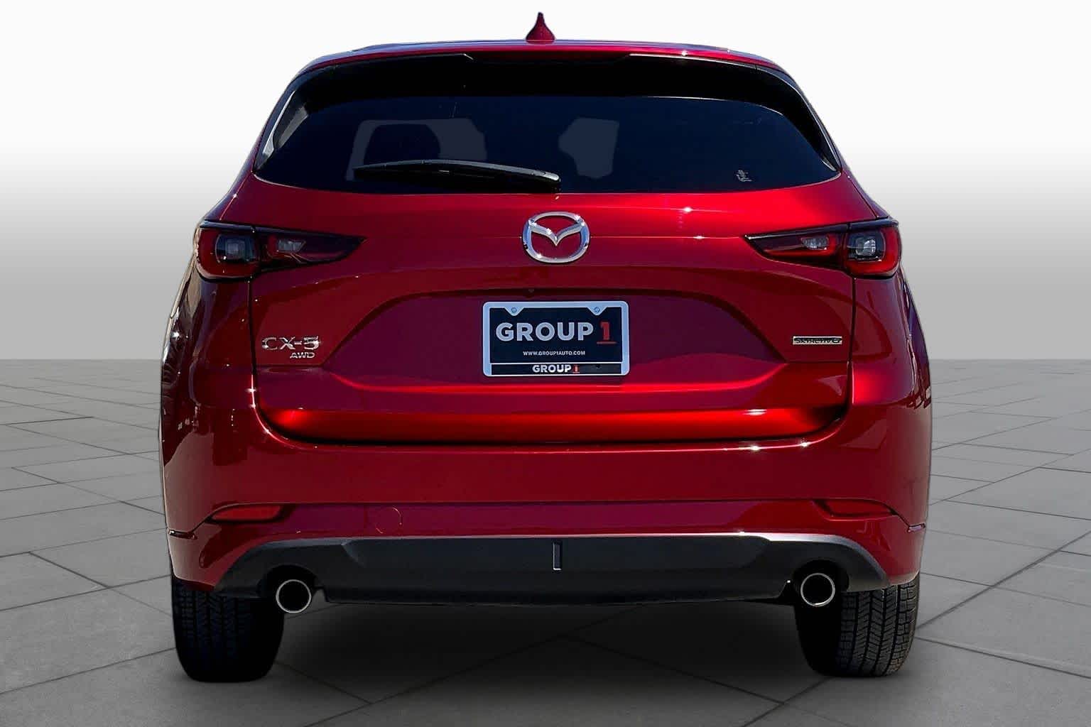 View vehicle photo 5