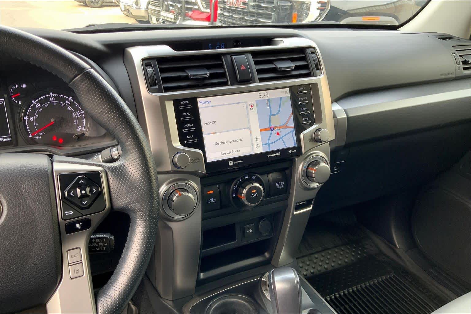 View vehicle photo 7