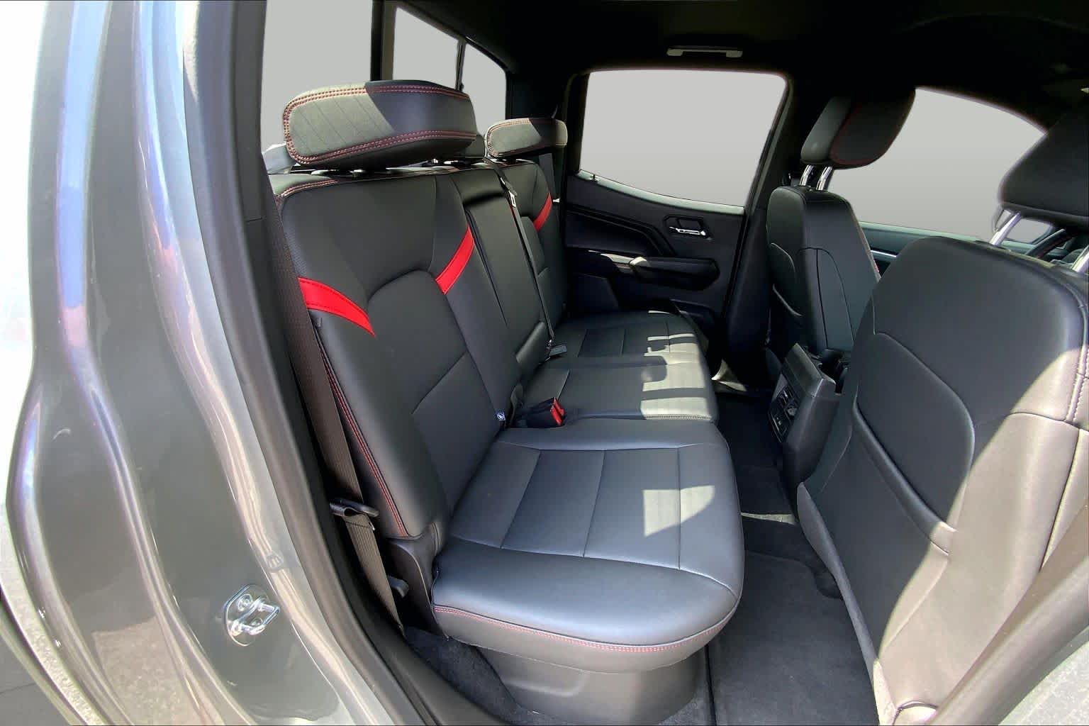 Used 2025 Sterling Gray Metallic Chevrolet Z71 image 38