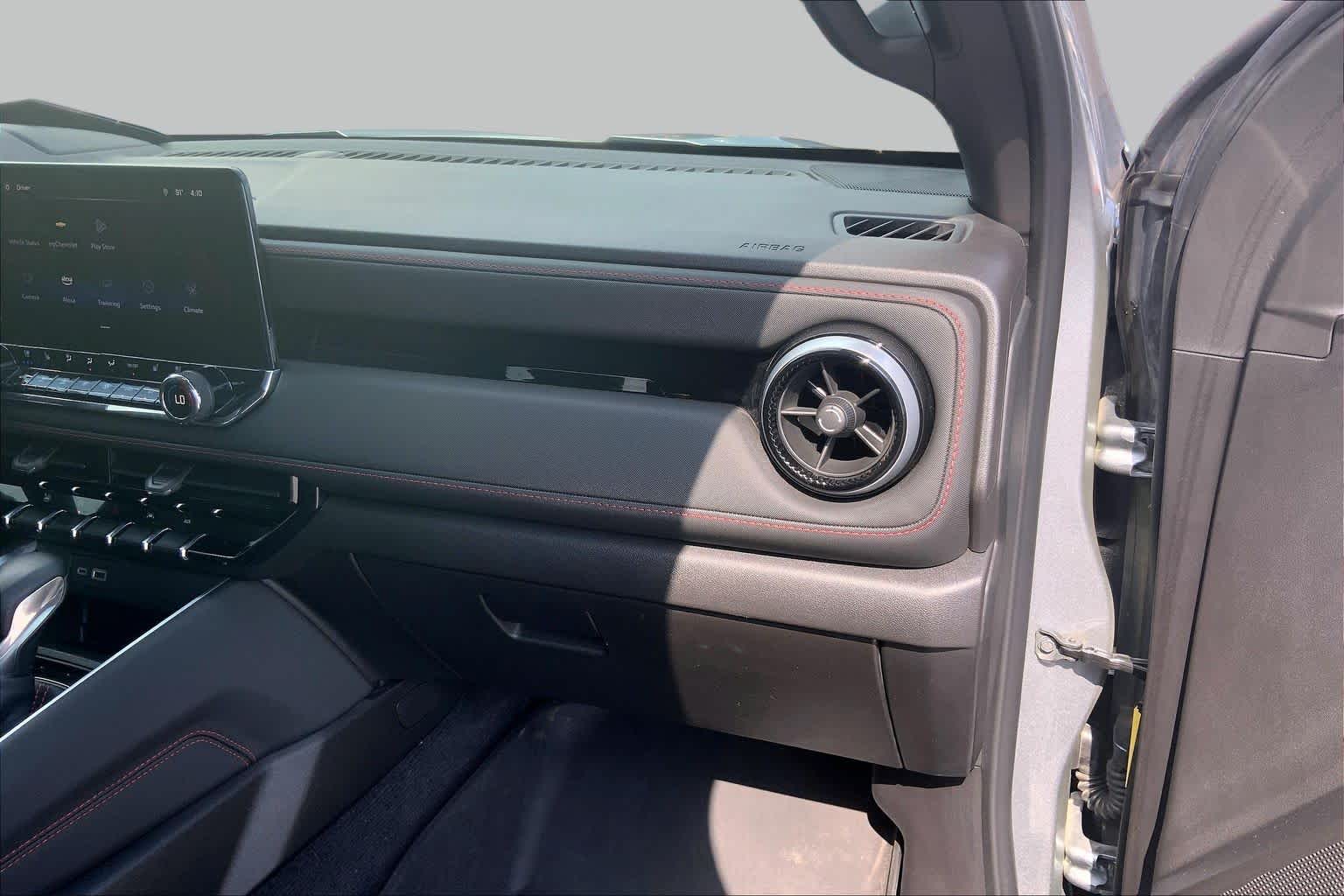 Used 2025 Sterling Gray Metallic Chevrolet Z71 image 36
