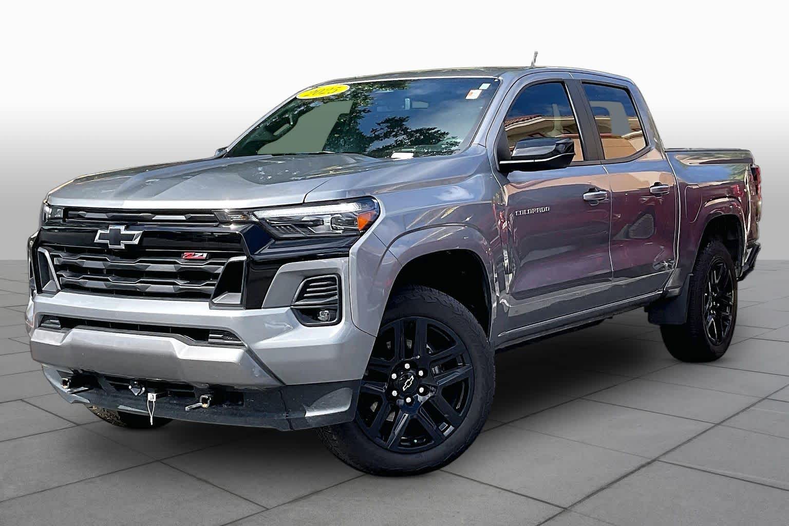 Used 2025 Sterling Gray Metallic Chevrolet Z71 image 2