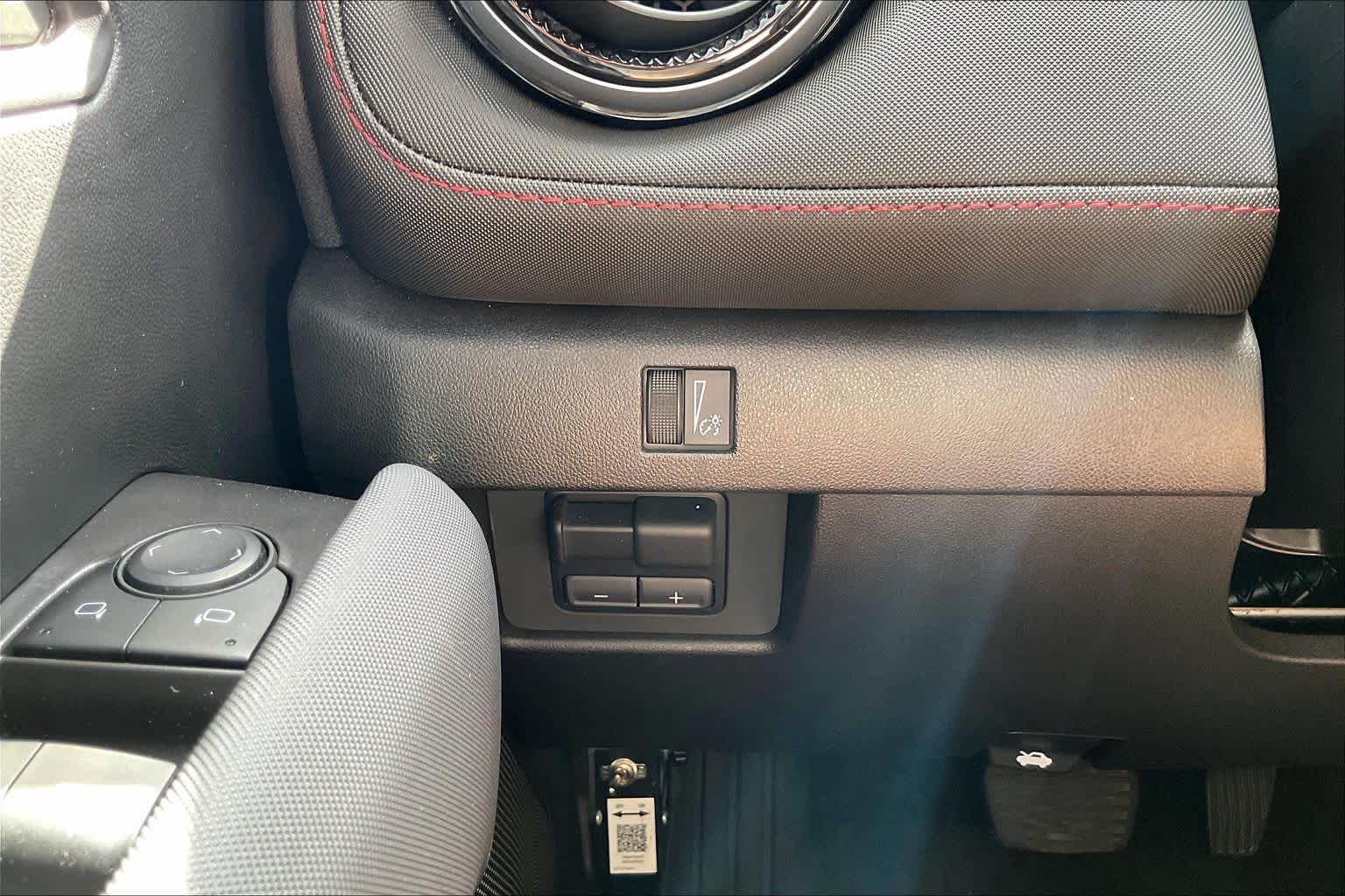 Used 2025 Sterling Gray Metallic Chevrolet Z71 image 63