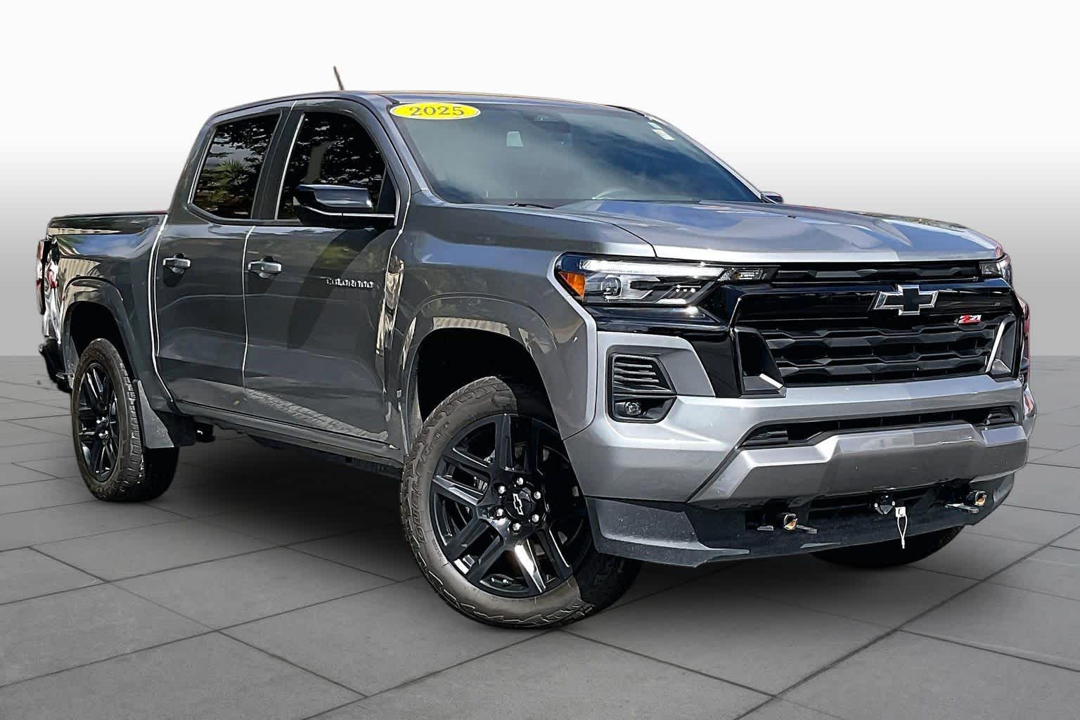 Used 2025 Sterling Gray Metallic Chevrolet Z71 image 5