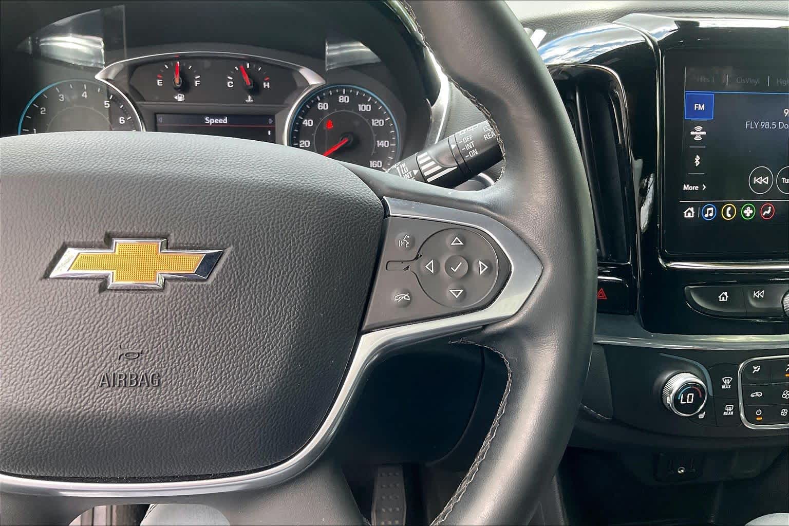 Used 2023 Summit White Chevrolet LT Cloth image 20