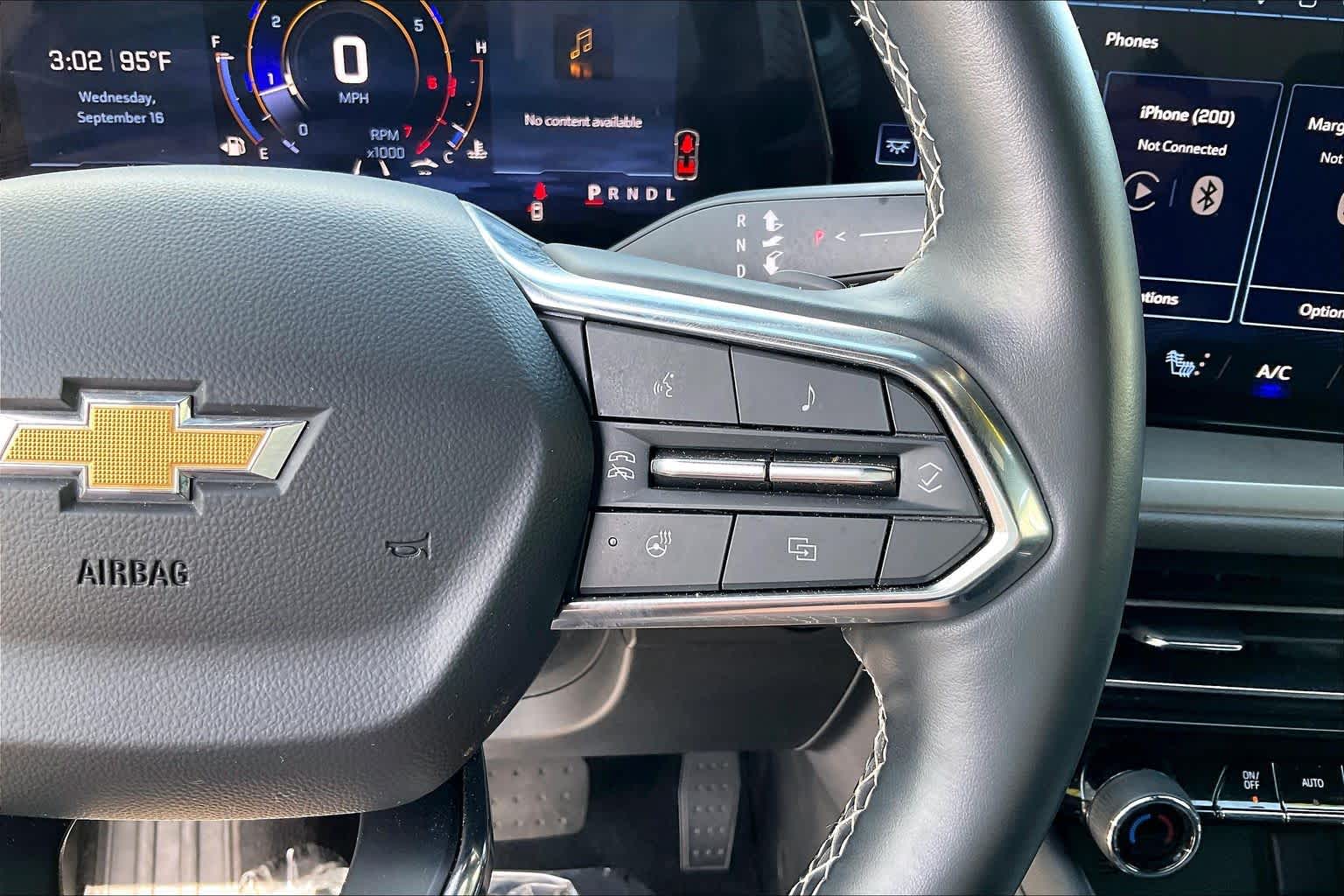 Used 2025 Sterling Gray Metallic Chevrolet LT image 19
