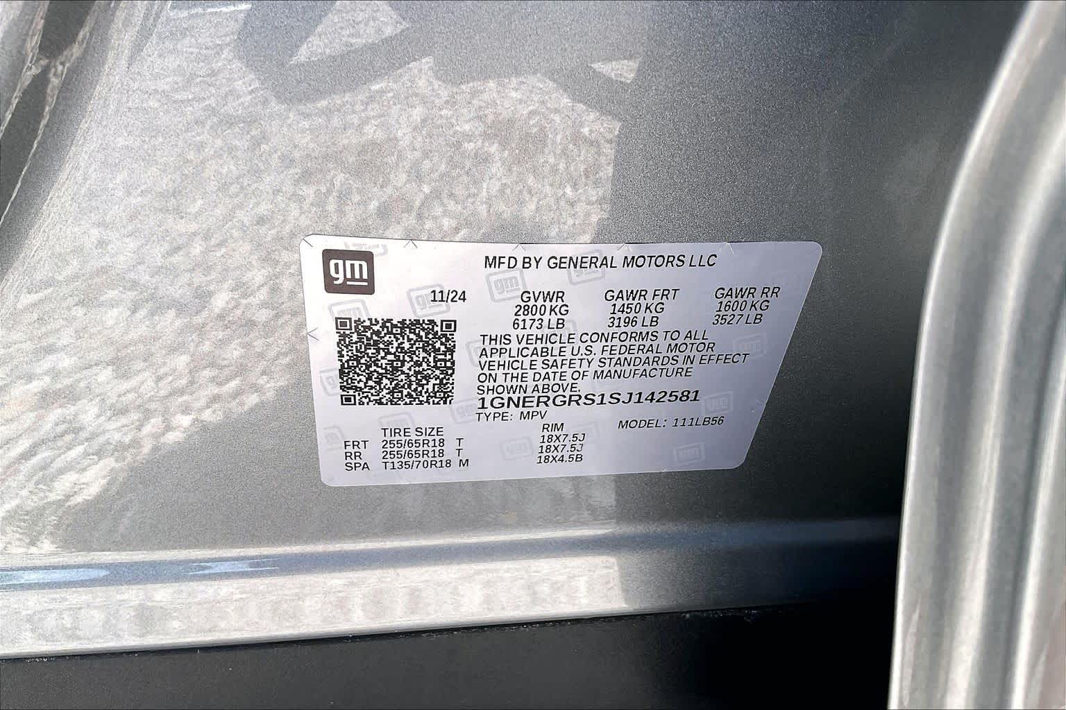 Used 2025 Sterling Gray Metallic Chevrolet LT image 31