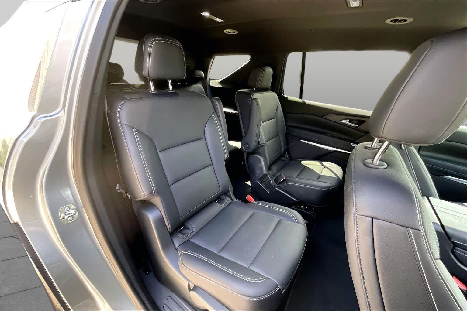 Used 2025 Sterling Gray Metallic Chevrolet LT image 26