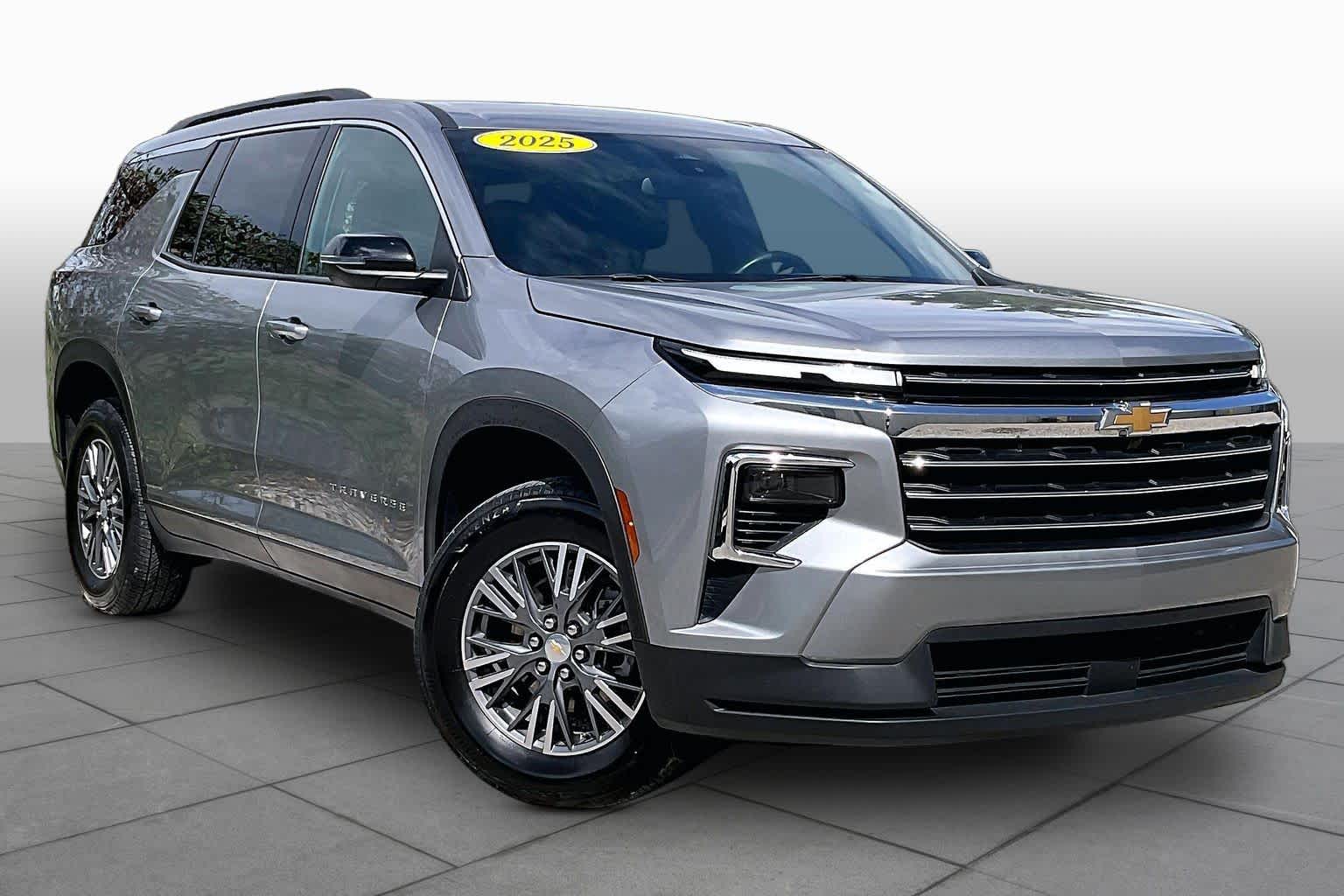 Used 2025 Sterling Gray Metallic Chevrolet LT image 3