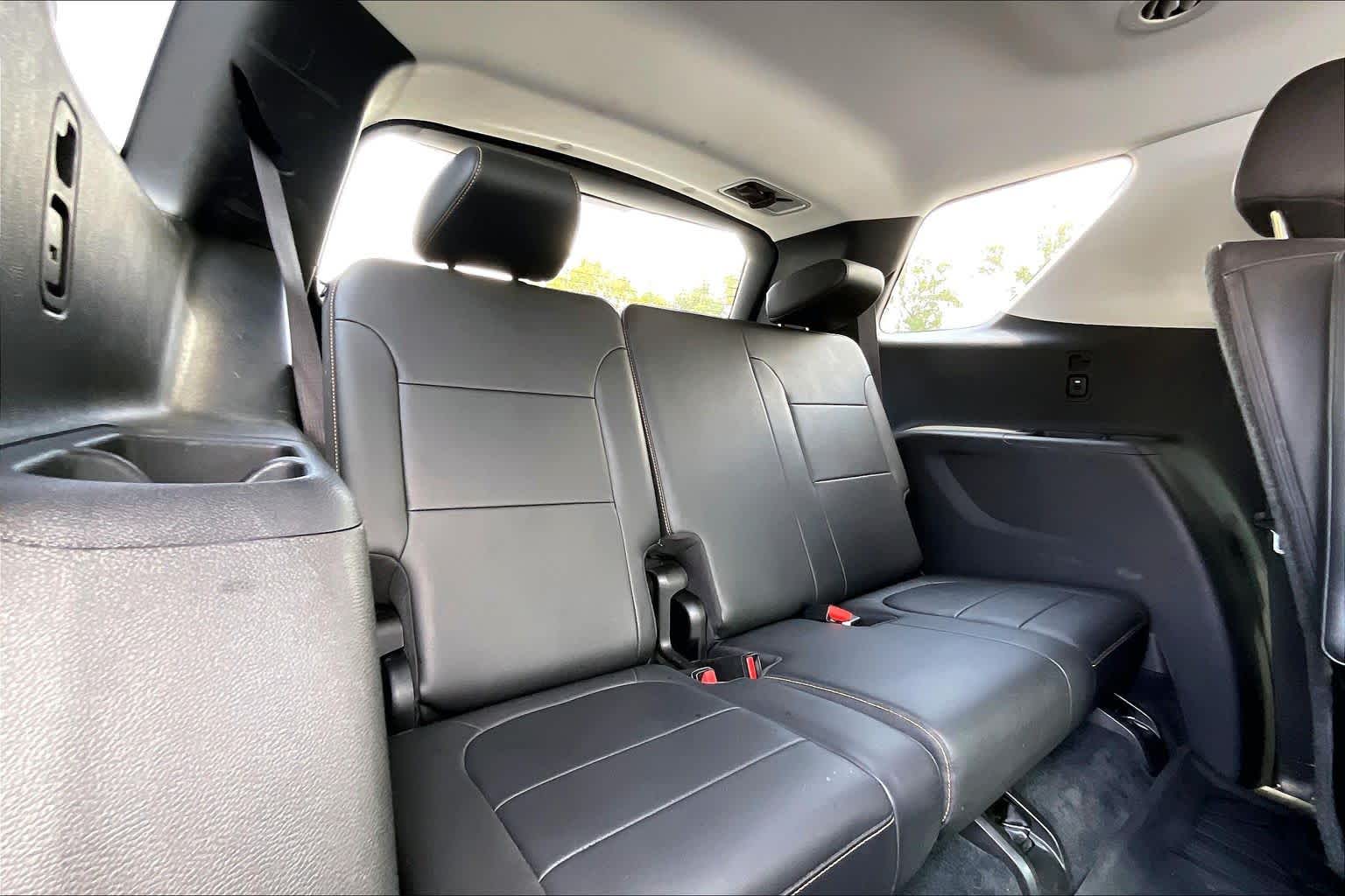 Used 2021 MOSAIC BLACK METALLIC Chevrolet Premier image 27