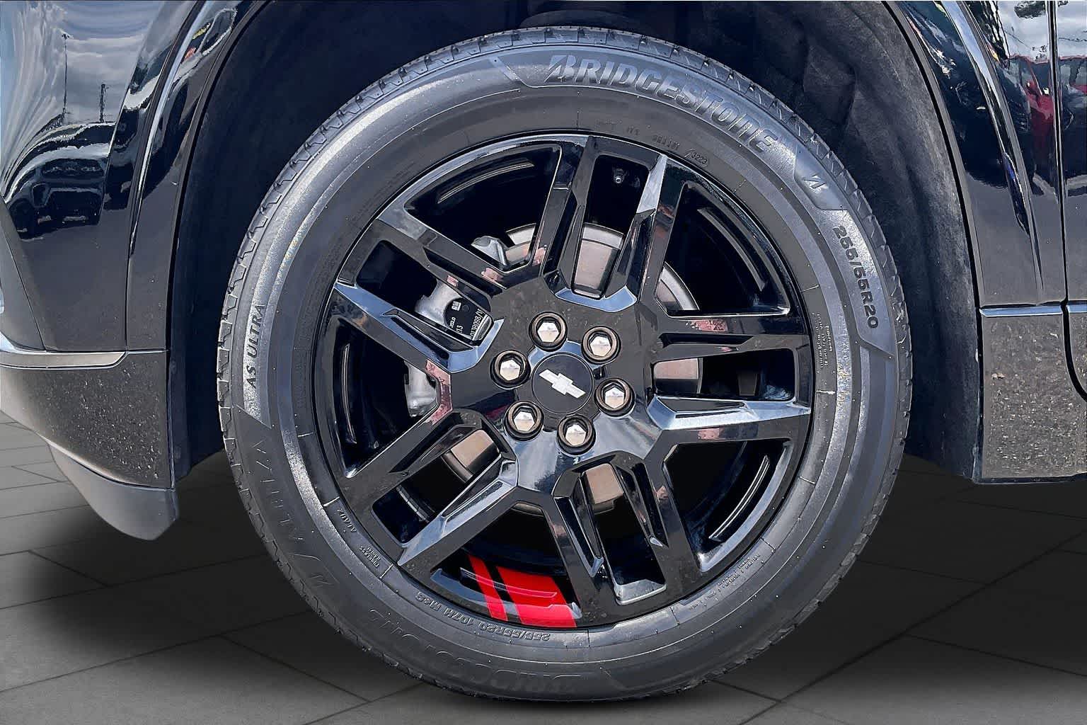 Used 2021 MOSAIC BLACK METALLIC Chevrolet Premier image 10