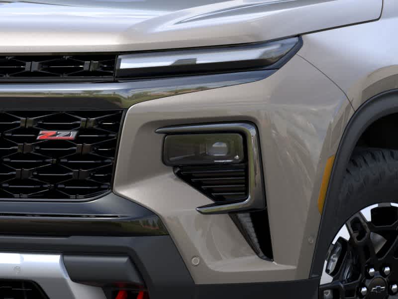 New 2027 Sandstone Gray Chevrolet Z71 image 10