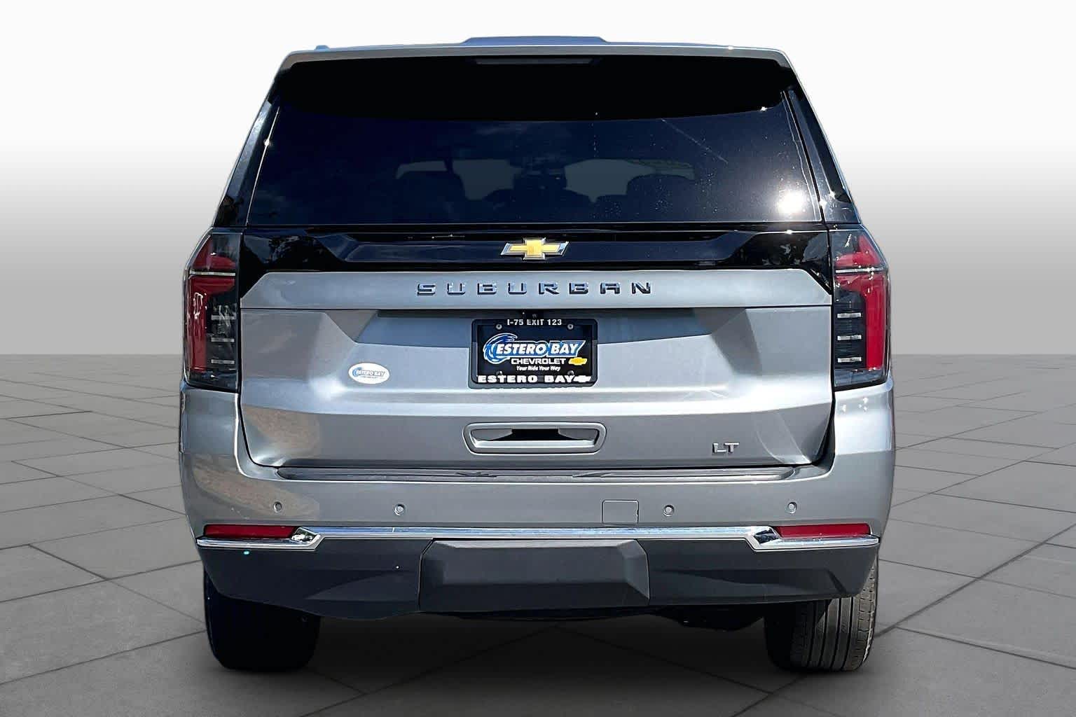 Used 2025 Sterling Gray Metallic Chevrolet LT image 5