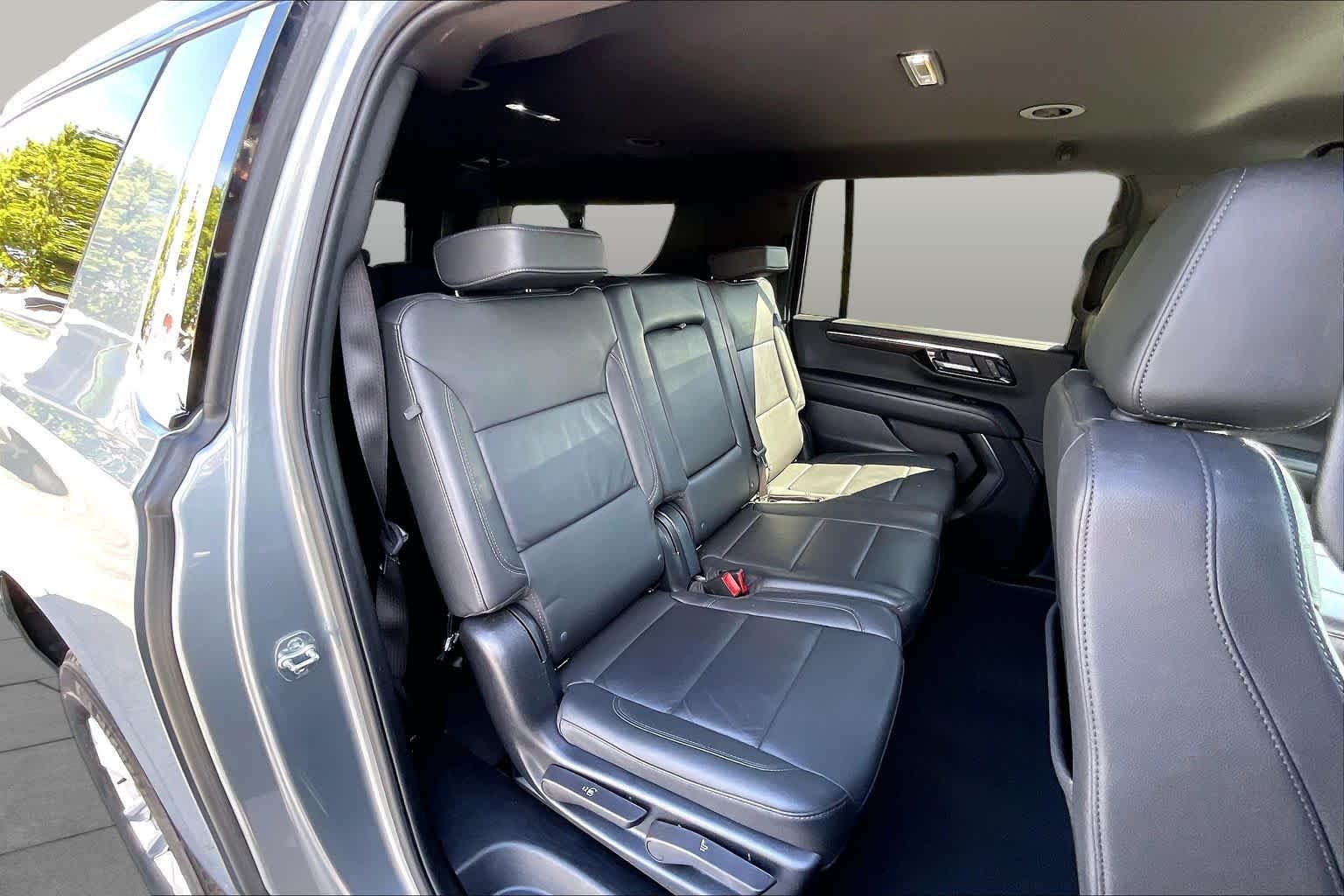 Used 2025 Sterling Gray Metallic Chevrolet LT image 26