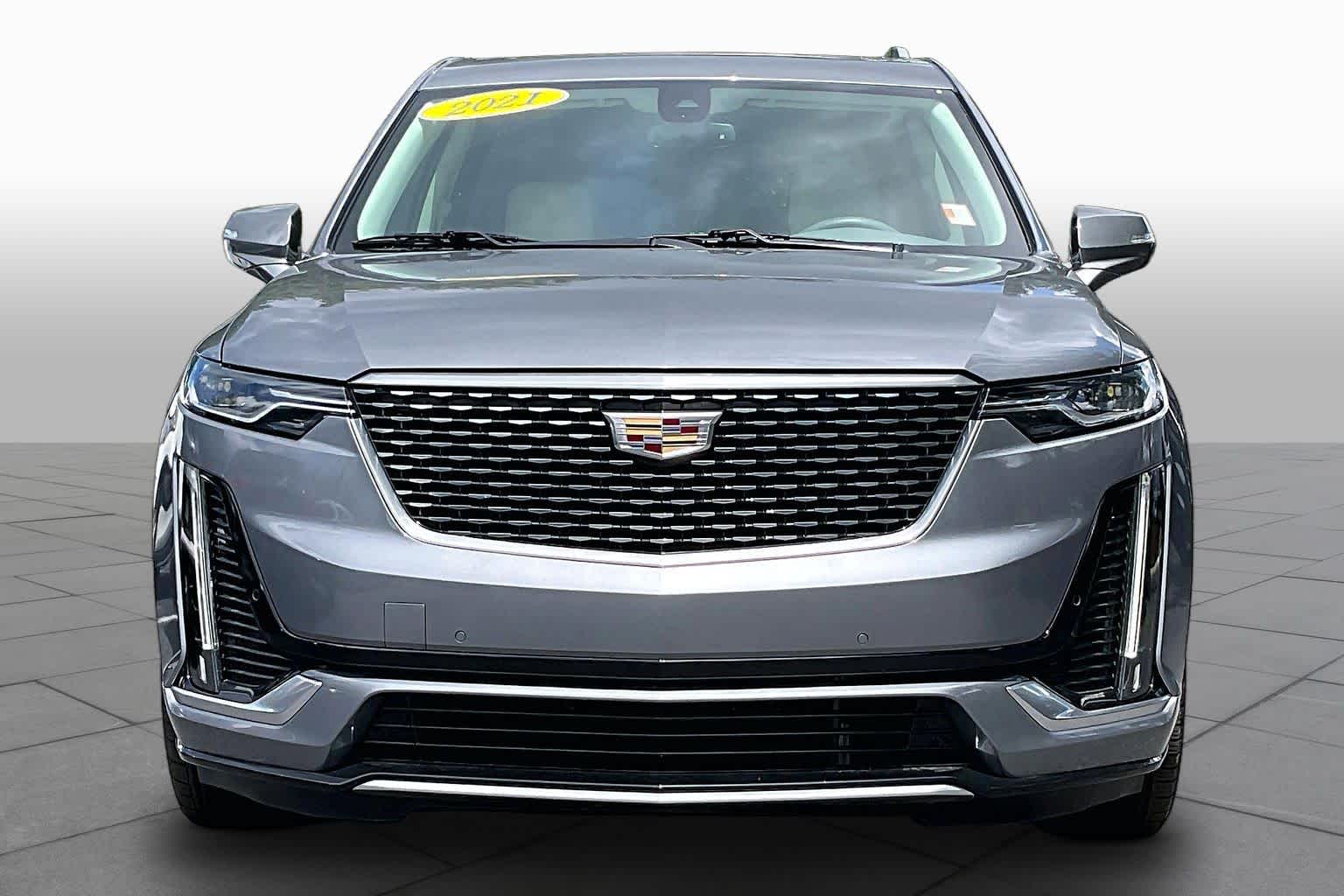Pre-Owned 2021 Cadillac XT6 Premium Luxury