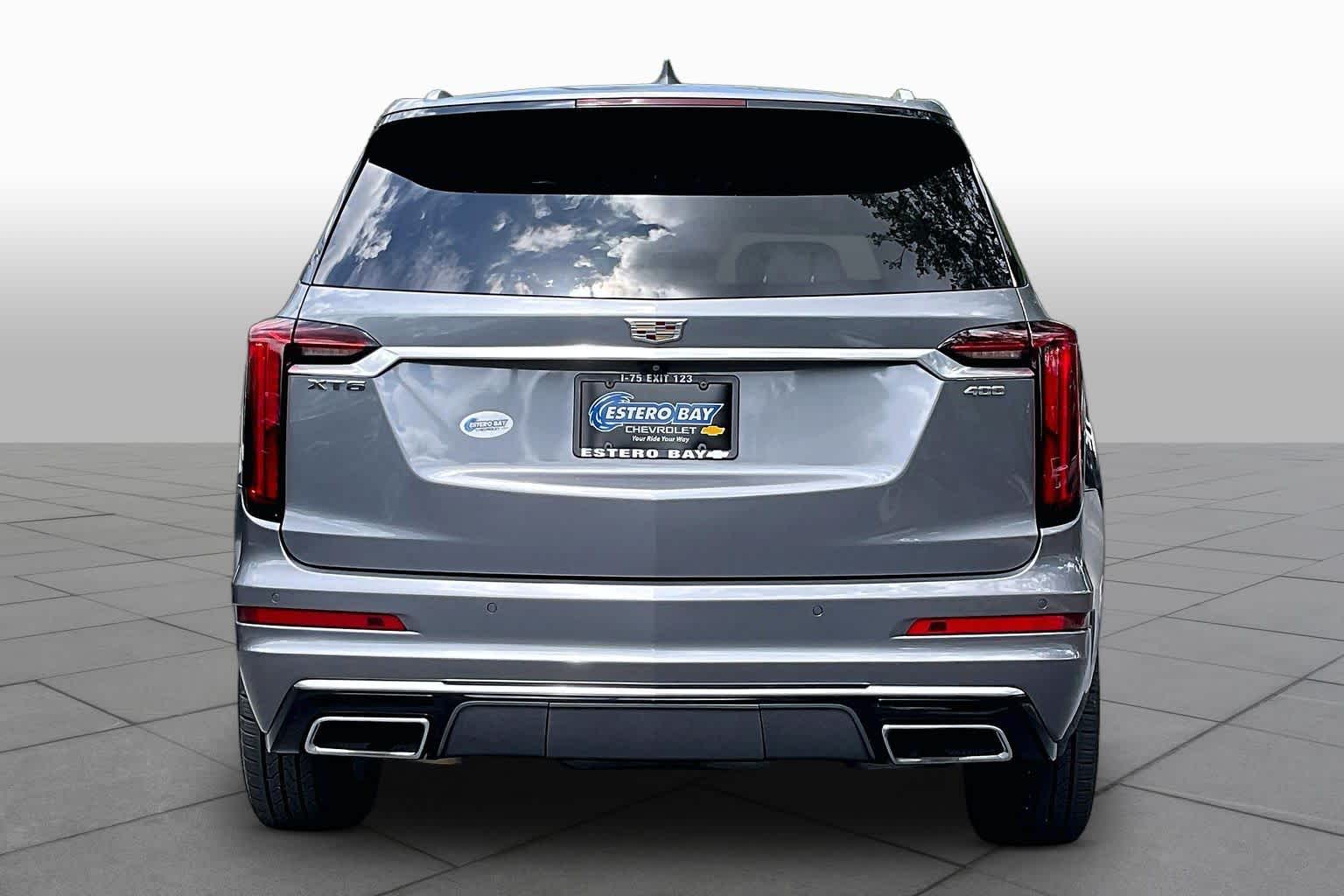 Pre-Owned 2021 Cadillac XT6 Premium Luxury