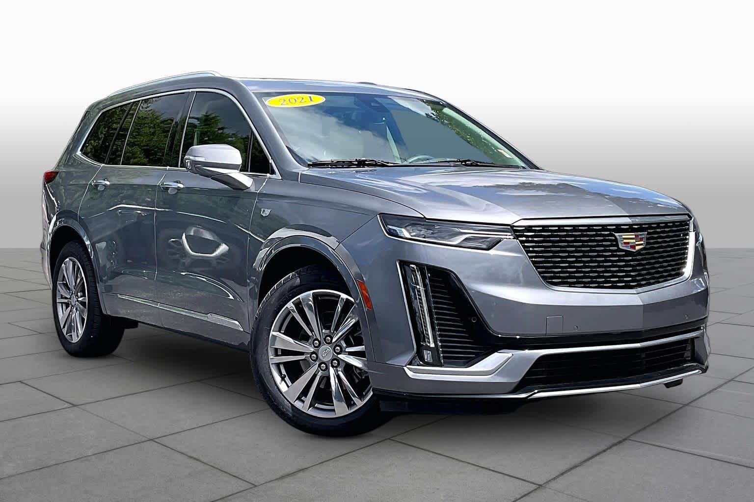 Pre-Owned 2021 Cadillac XT6 Premium Luxury