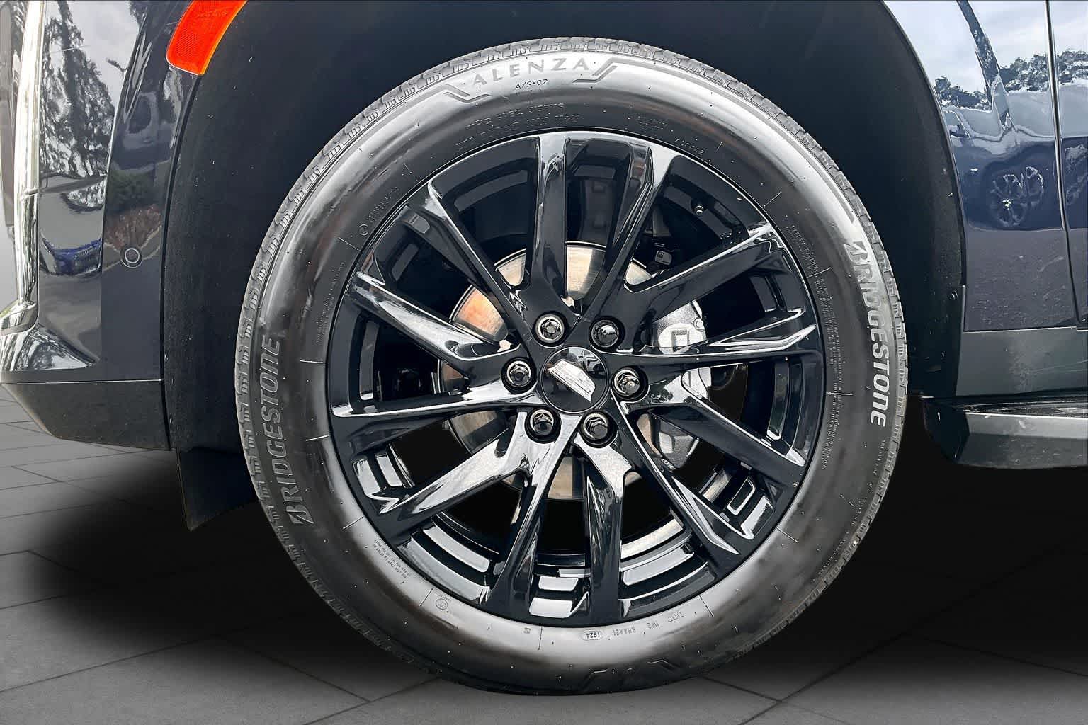 Used 2024 Dark Moon Blue Metallic Cadillac Sport Platinum image 10