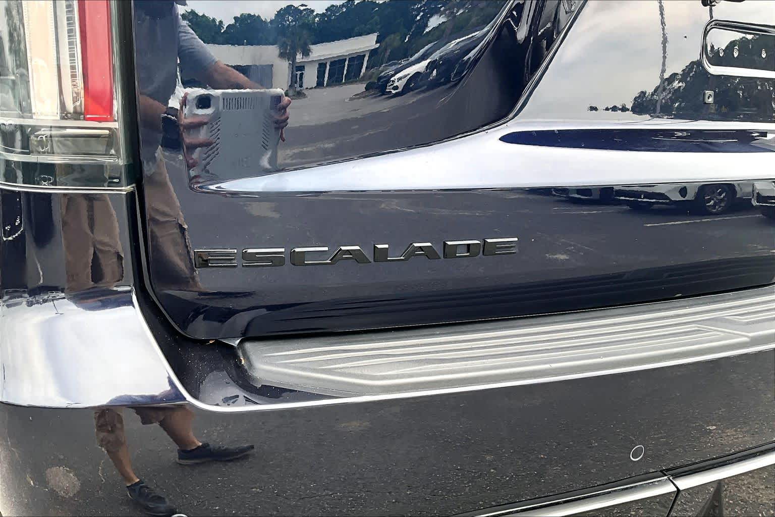 Used 2024 Dark Moon Blue Metallic Cadillac Sport Platinum image 30