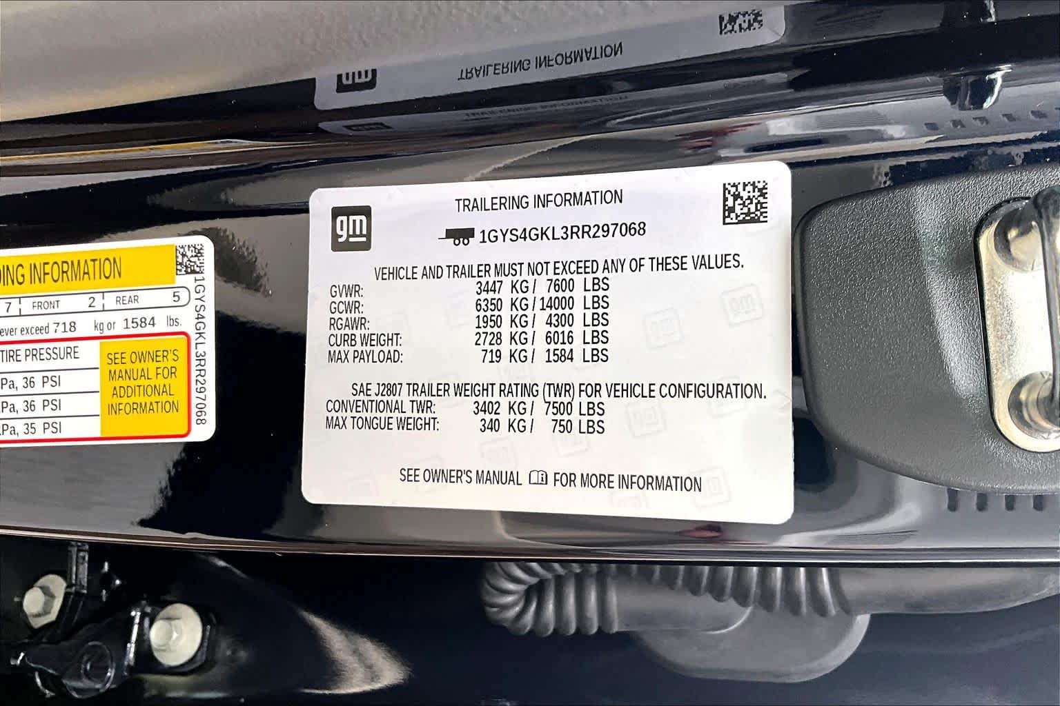 Used 2024 Dark Moon Blue Metallic Cadillac Sport Platinum image 32