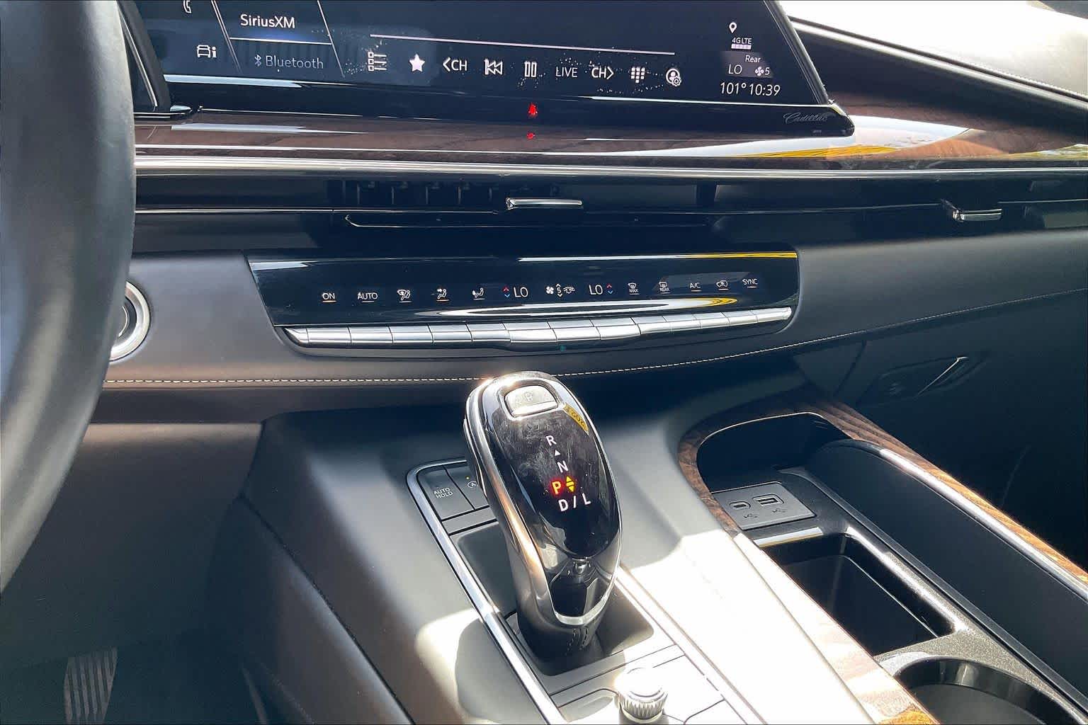 Used 2021 BLACK RAVEN Cadillac Sport Platinum image 32