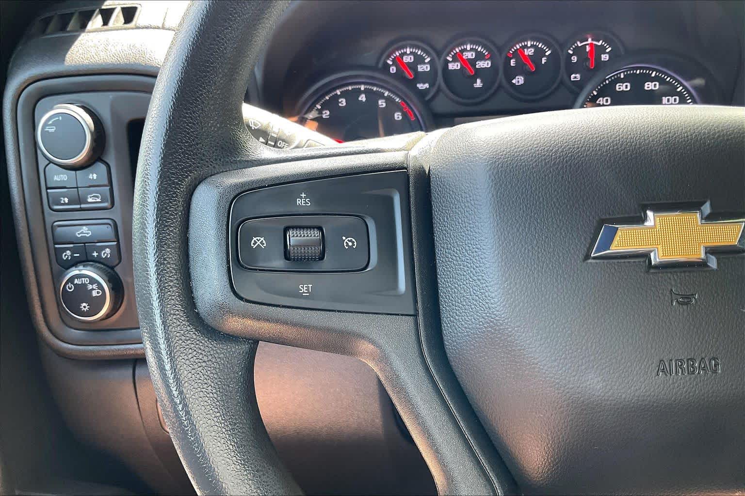 Used 2022 Black Chevrolet Custom image 18